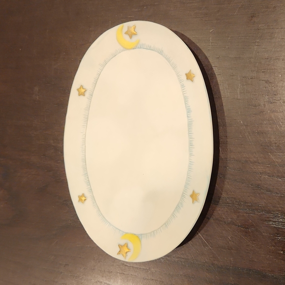 1995 Youngs INC. MIni tray w/ teacups & mini figurines - Picture 6 of 17